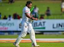 Bangladesh Test Captain Najmul Hossain Resigns After Sri Lanka Defeat
Hoặc (lựa chọn khác):
Najmul Hossain Shanto Steps Down as Bangladesh Test Skipper, Cites Team's Best Interests