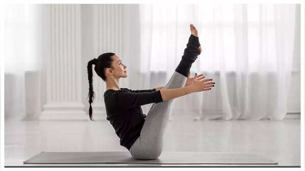 Boat Pose for strengthening the core