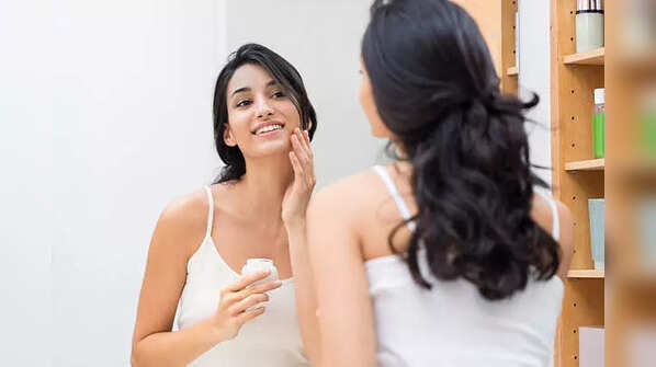Healthy diet reflects on your skin