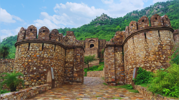 A daytime view of the Bhangarh Fort in Rajasthan.
