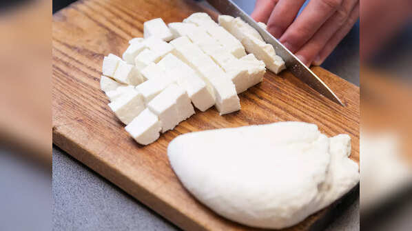 Stuffed roti with paneer or tofu for a protein boost
