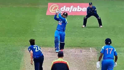 Vaibhav Suryavanshi hitting a six