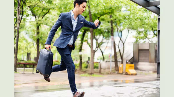 Dressing professionally and arriving on time for an interview