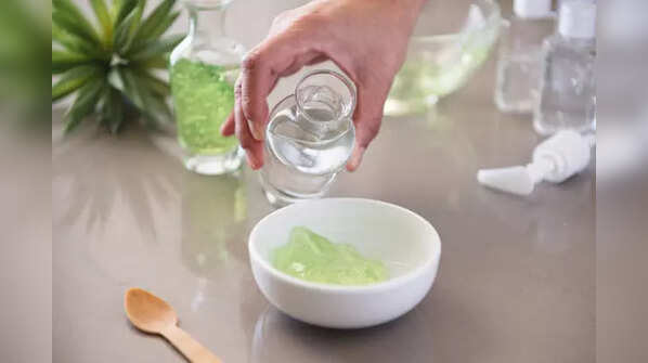 Aloe vera gel for soothing moisture and hair growth