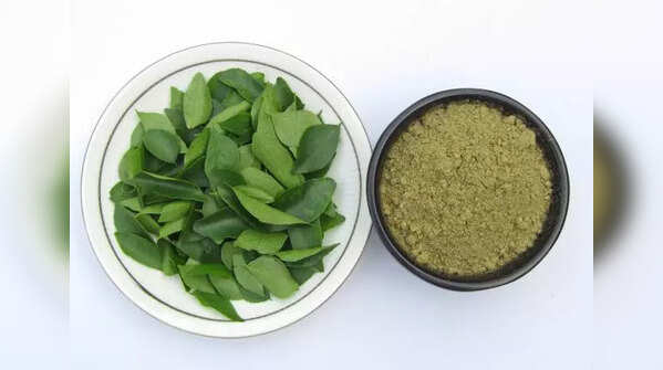 Curry leaf paste for hair follicle stimulation