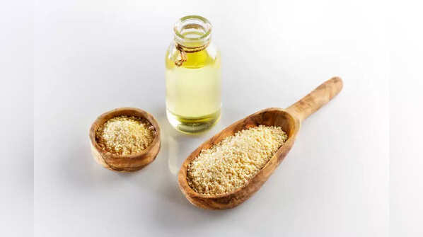 Til oil benefits for hair growth