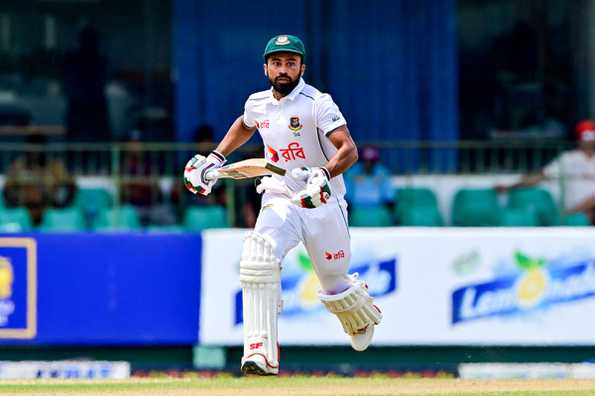 Shadman leads Bangladesh's batting effort with 46.
